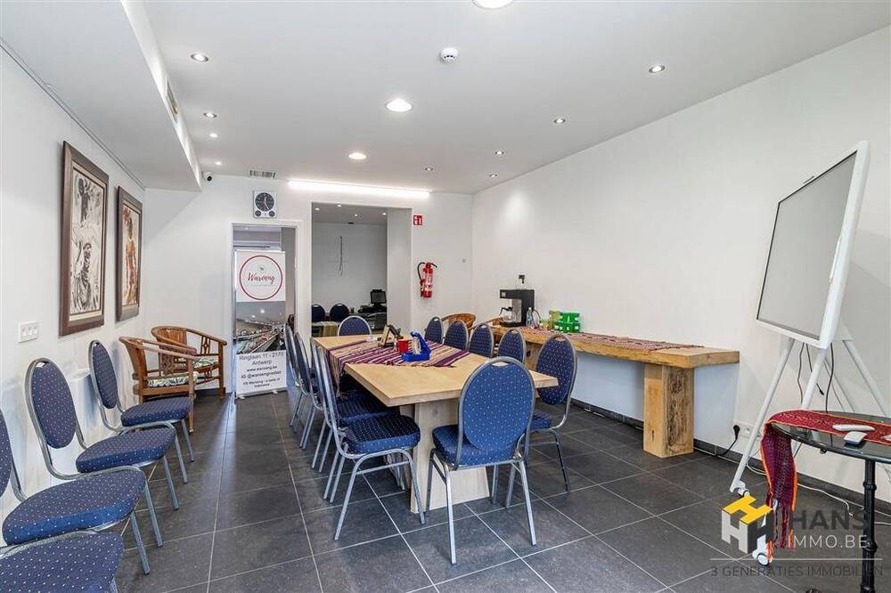 Handelszaak te in Merksem 2170 219000.00€ slaapkamers 120.00m² - Zoekertje 533241