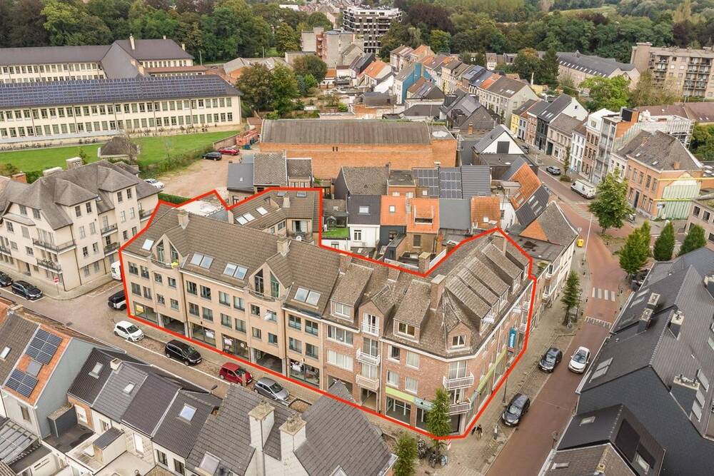 Huis te  koop in Lier 2500 0.00€  slaapkamers m² - Zoekertje 532798