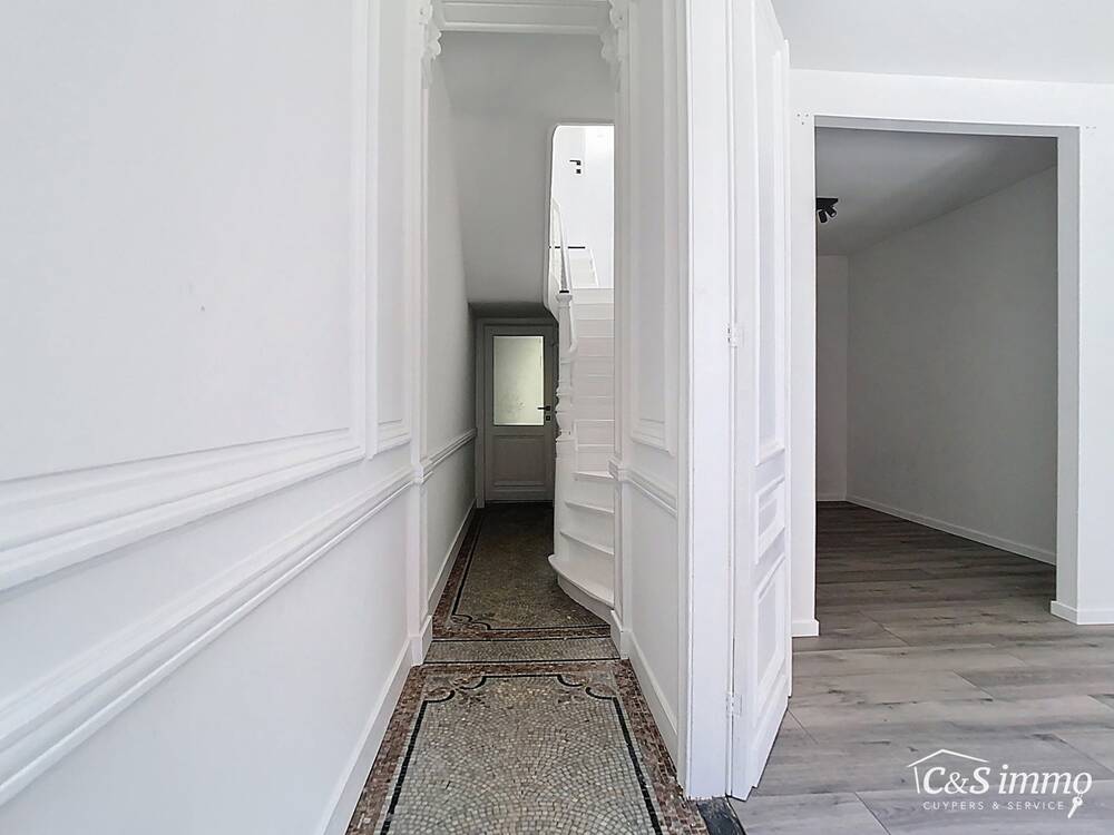 Huis te koop in Hoboken 2660 389000.00€ 4 slaapkamers 180.00m² - Zoekertje 534563