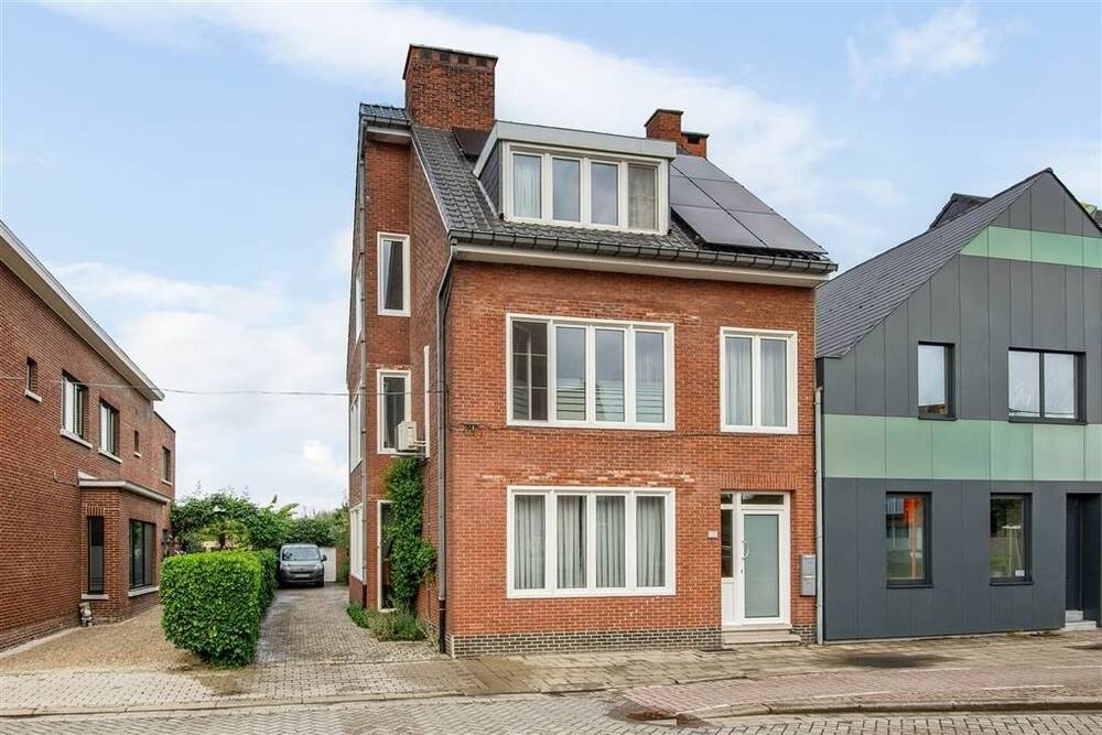 Huis te  koop in Lier 2500 449000.00€ 4 slaapkamers 230.00m² - Zoekertje 533894