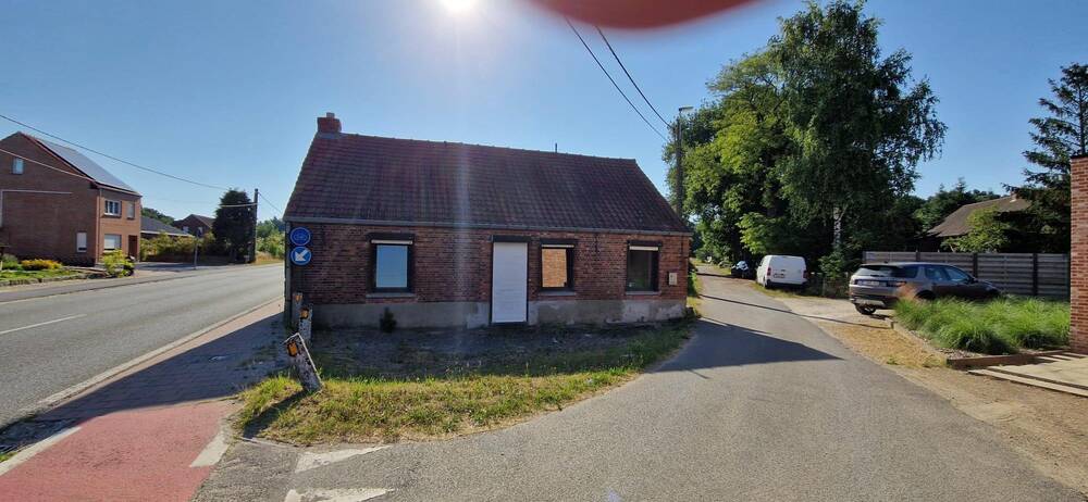 Huis te  koop in Balen 2490 250000.00€ 3 slaapkamers m² - Zoekertje 535566