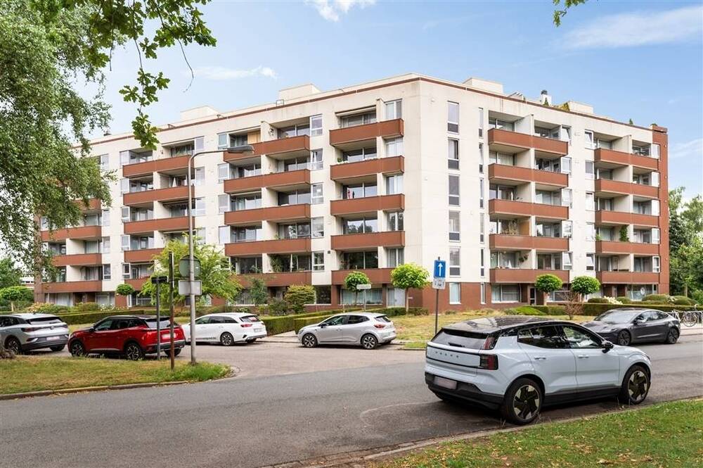 Appartement te  koop in Edegem 2650 169000.00€ 1 slaapkamers 42.00m² - Zoekertje 535755