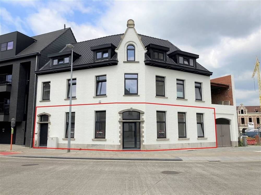Handelszaak te  huur in Berlaar 2590 1400.00€  slaapkamers 91.00m² - Zoekertje 536555