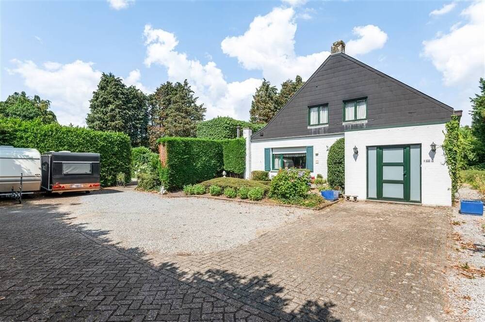 Huis te koop in Ravels 2380 395000.00€ 5 slaapkamers 188.00m² - Zoekertje 536682