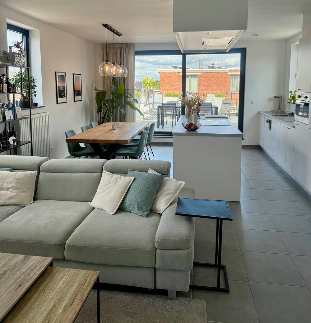 Appartement te huur in Wilrijk 2610 1850.00€ slaapkamers m² - Zoekertje 536877