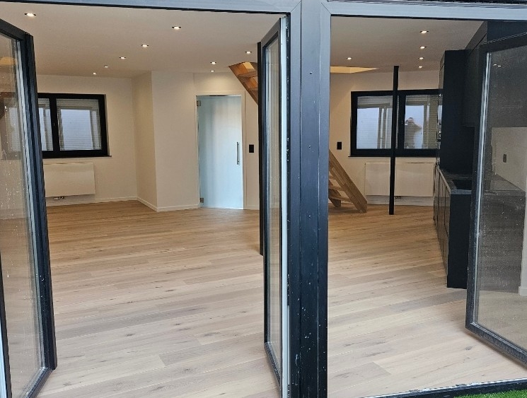 Huis te koop in Kontich 2550 385000.00€ 2 slaapkamers 95.00m² - Zoekertje 536885