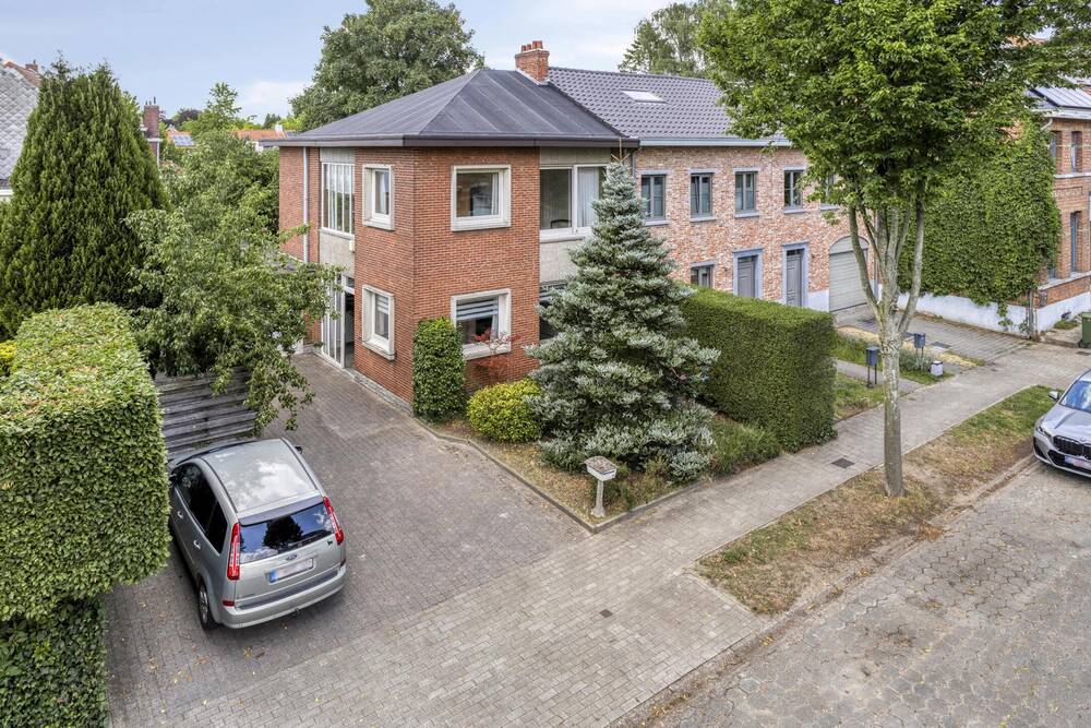 Huis te koop in Ekeren 2180 575000.00€ 4 slaapkamers 166.00m² - Zoekertje 537514