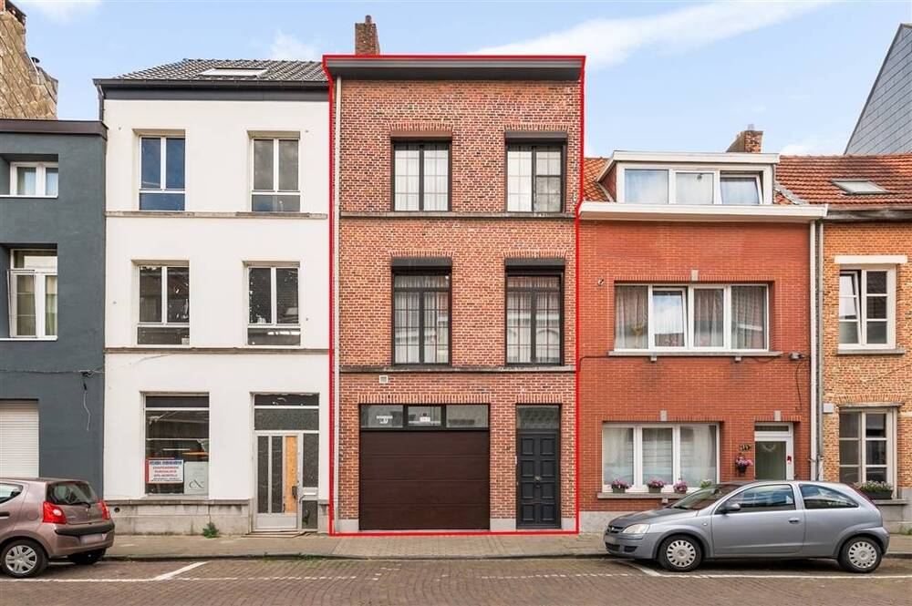 Huis te  koop in Lier 2500 265000.00€ 2 slaapkamers 169.00m² - Zoekertje 537462