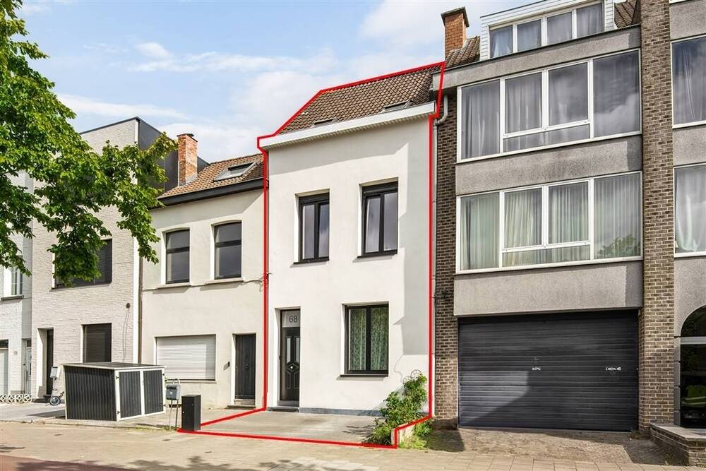 Huis te koop in Wilrijk 2610 395000.00€ 4 slaapkamers 168.00m² - Zoekertje 537125