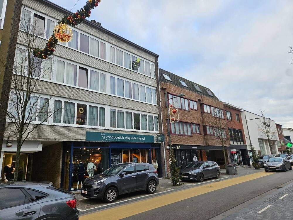 Appartement te huur in Mol 2400 780.00€ 2 slaapkamers 130.00m² - Zoekertje 538187