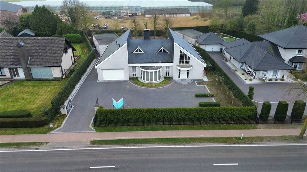 Huis te  koop in Meerle 2328 799000.00€ 3 slaapkamers 465.00m² - Zoekertje 537977