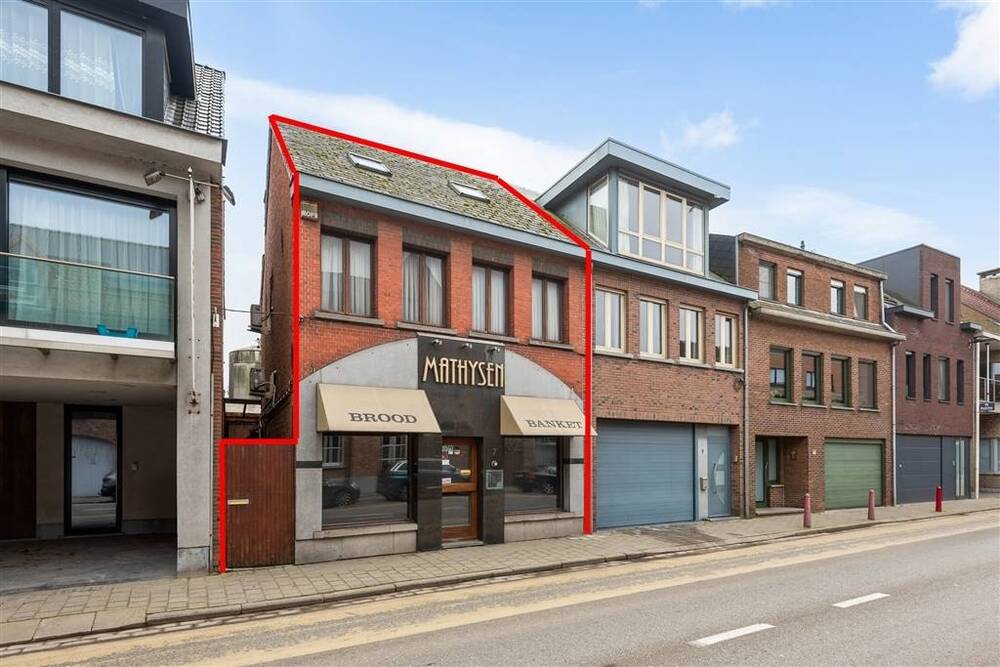 Handelszaak te  koop in Hoogstraten 2320 275000.00€ 5 slaapkamers 150.00m² - Zoekertje 538715