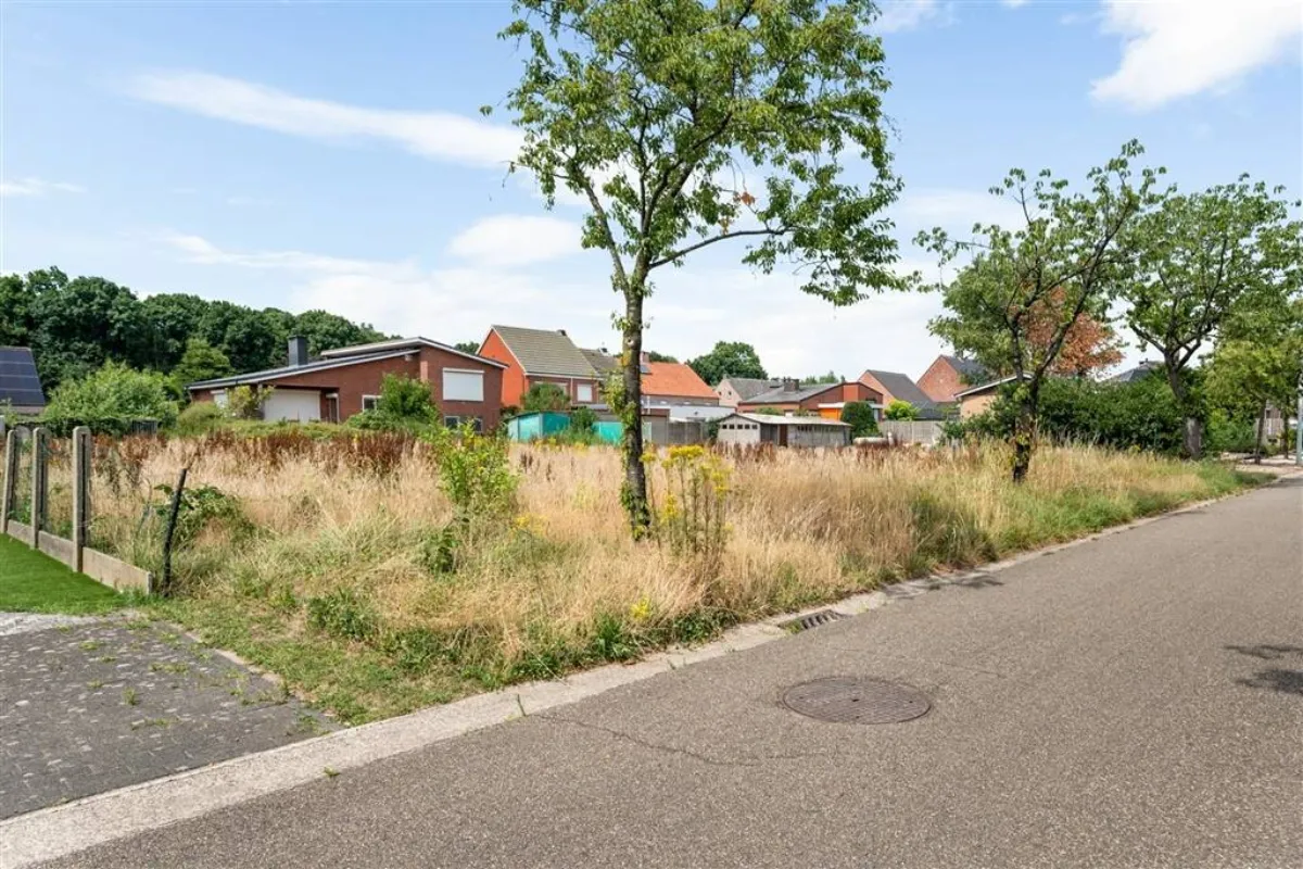 Grond te  koop in Rijkevorsel 2310 265000.00€  slaapkamers m² - Zoekertje 538708