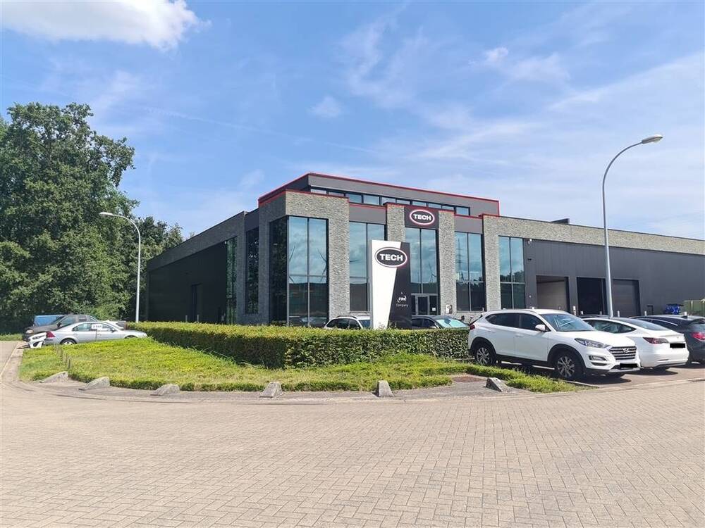 Appartement te  huur in Turnhout 2300 1300.00€ 2 slaapkamers 147.00m² - Zoekertje 539056
