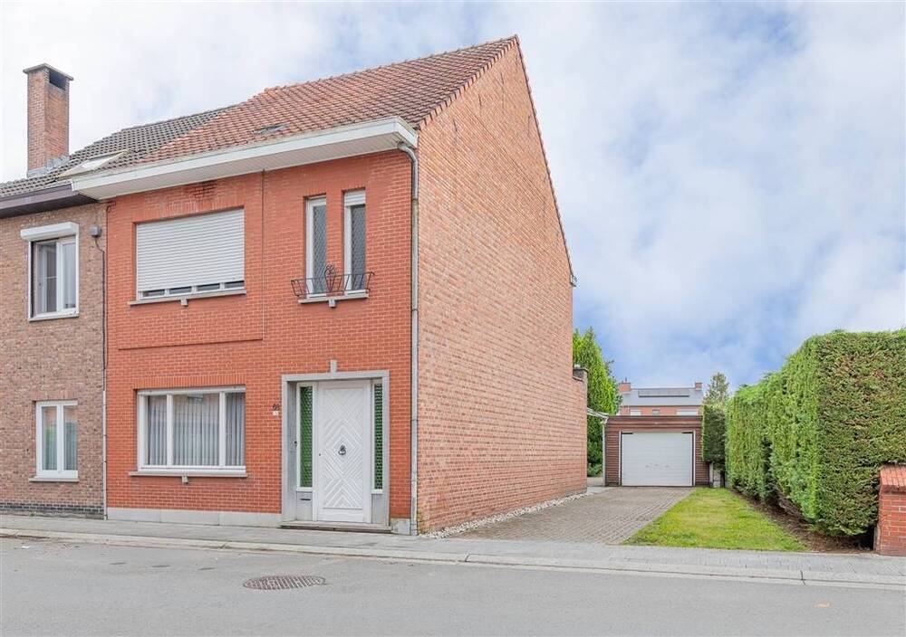 Huis te  koop in Bornem 2880 285000.00€ 3 slaapkamers 168.00m² - Zoekertje 538863