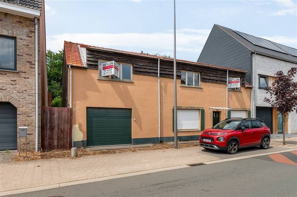 Huis te koop in Hoevenen 2940 340000.00€ 3 slaapkamers 226.00m² - Zoekertje 539539
