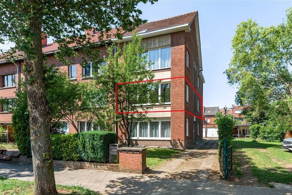 Appartement te koop in Schoten 2900 215000.00€ 2 slaapkamers 76.00m² - Zoekertje 539534