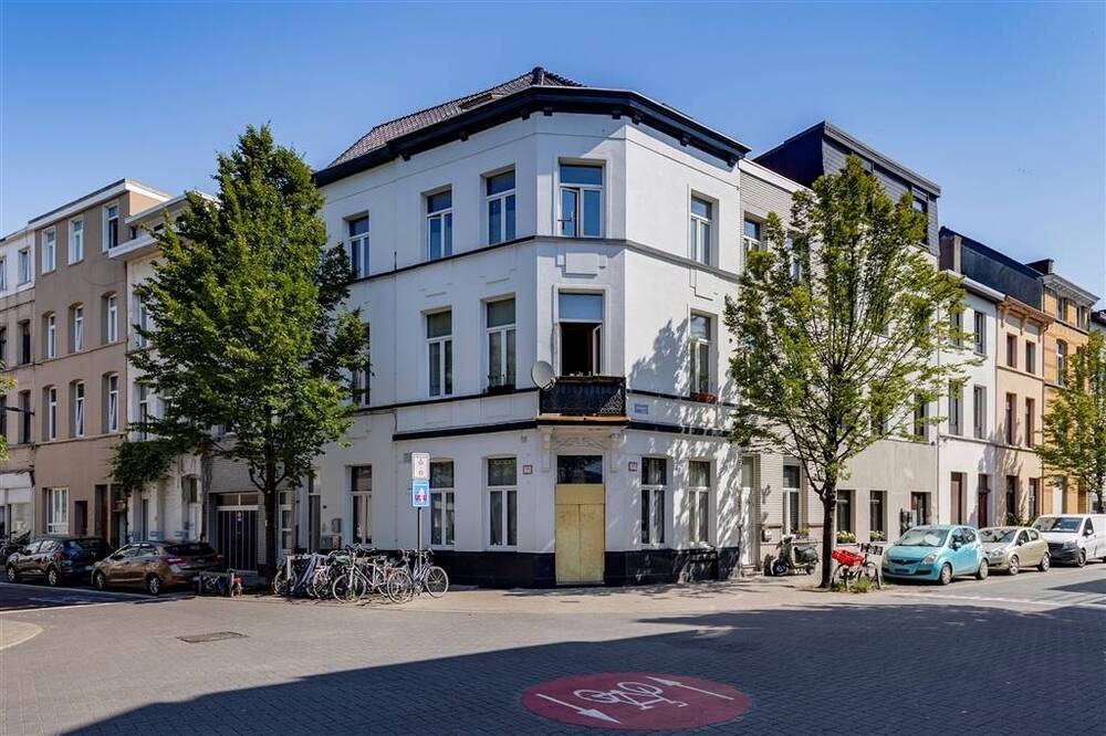 Huis te  koop in Antwerpen 2060 599000.00€ 7 slaapkamers 280.00m² - Zoekertje 539566