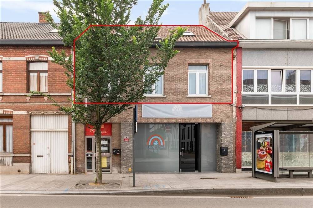 Appartement te koop in Ekeren 2180 339000.00€ 5 slaapkamers 165.00m² - Zoekertje 539520