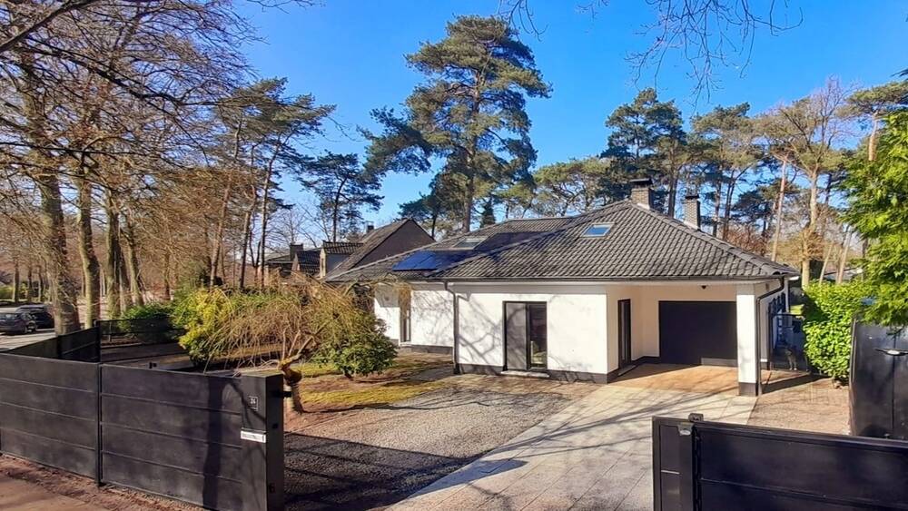 Villa te koop in Brasschaat 2930 825000.00€ 4 slaapkamers 350.00m² - Zoekertje 539481