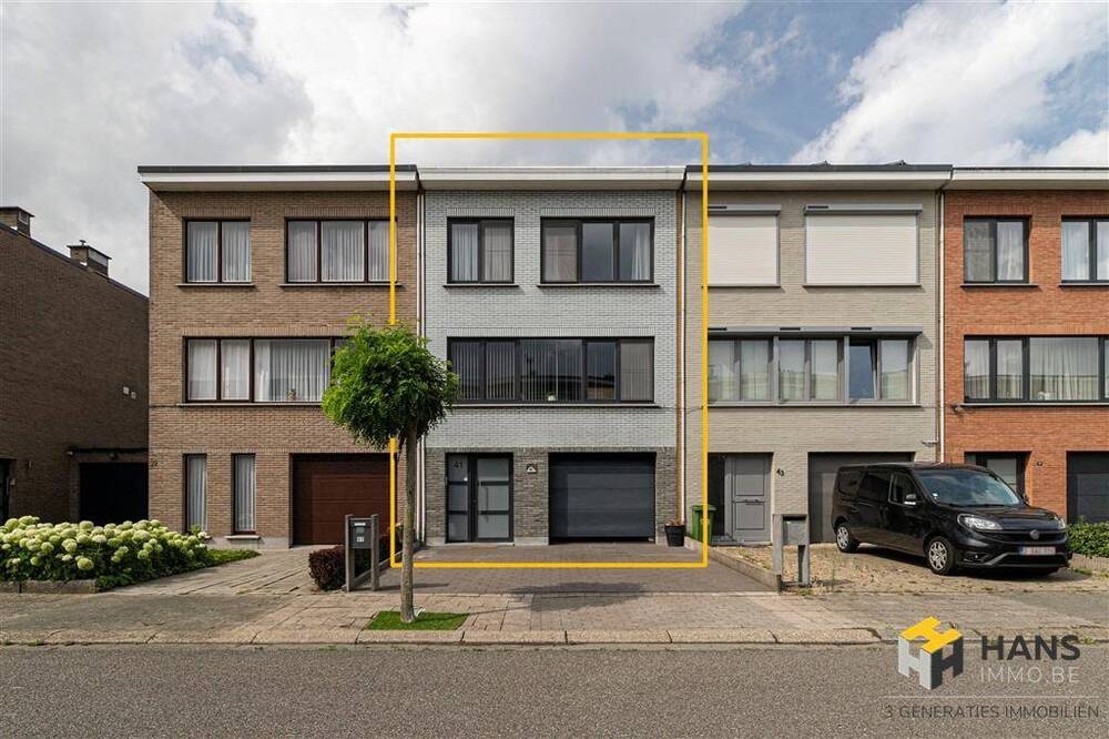 Huis te in Hoevenen 2940 399000.00€ 3 slaapkamers 125.00m² - Zoekertje 540311