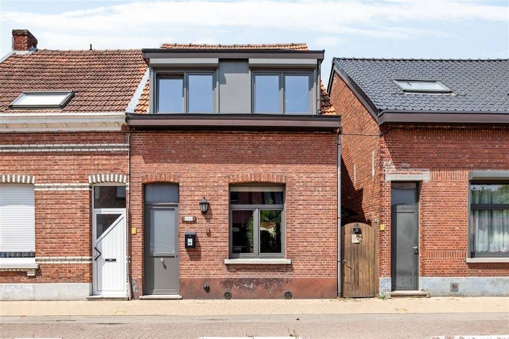 Huis te koop in Kapellen 2950 299000.00€ 2 slaapkamers 145.00m² - Zoekertje 539525