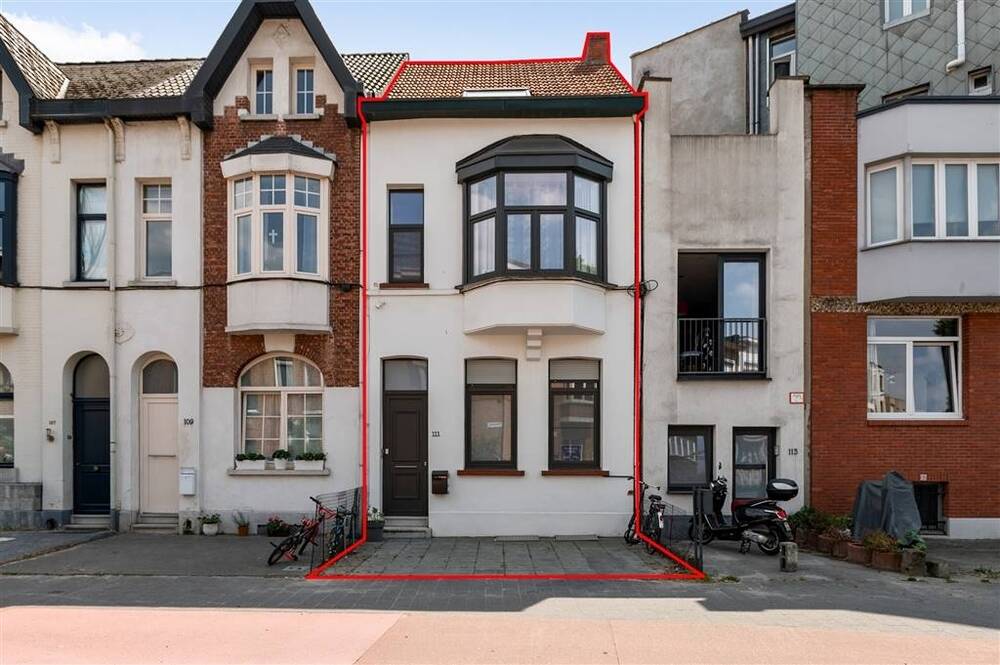 Huis te  koop in Merksem 2170 405000.00€ 4 slaapkamers 160.00m² - Zoekertje 541731