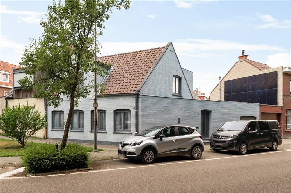 Huis te koop in Burcht 2070 319500.00€ 2 slaapkamers 128.00m² - Zoekertje 541176