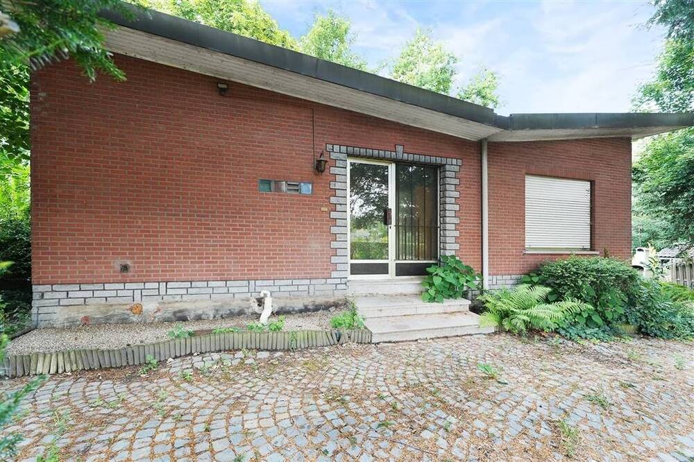 Huis te koop in Beerzel 2580 225000.00€ 2 slaapkamers 175.60m² - Zoekertje 542325