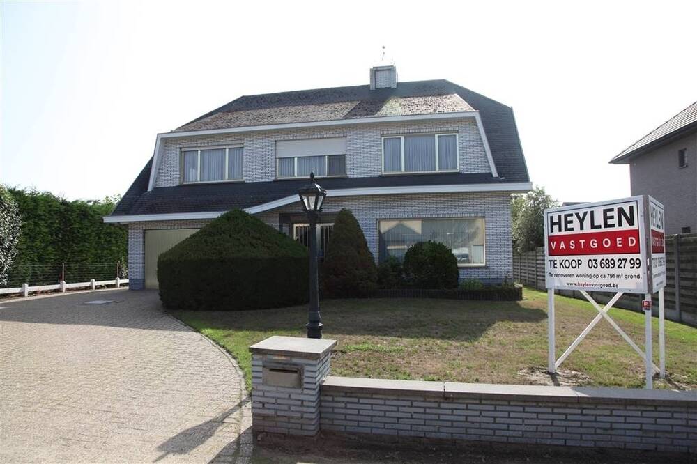Huis te  koop in Vlimmeren 2340 360000.00€ 4 slaapkamers 244.00m² - Zoekertje 542592