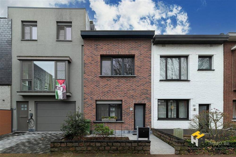 Huis te in Deurne 2100 299900.00€ 3 slaapkamers 136.00m² - Zoekertje 542762