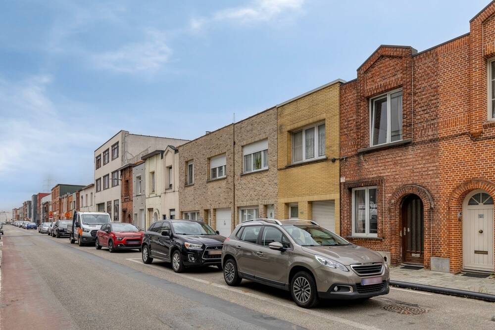 Huis te  in Deurne 2100 309000.00€ 3 slaapkamers 117.00m² - Zoekertje 542261