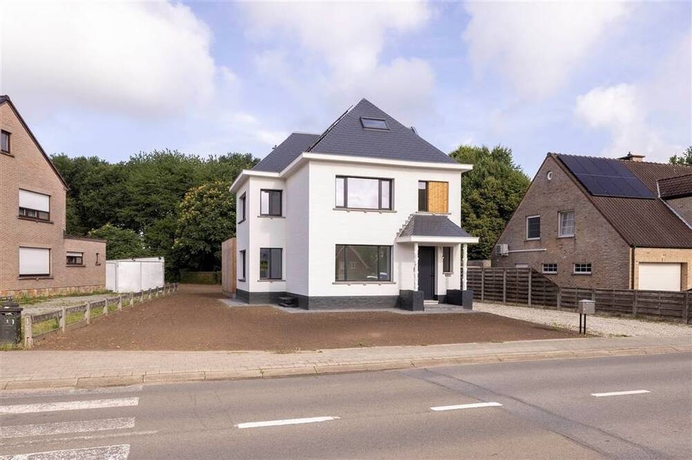 Huis te koop in Olen 2250 530000.00€ 3 slaapkamers 184.00m² - Zoekertje 543412