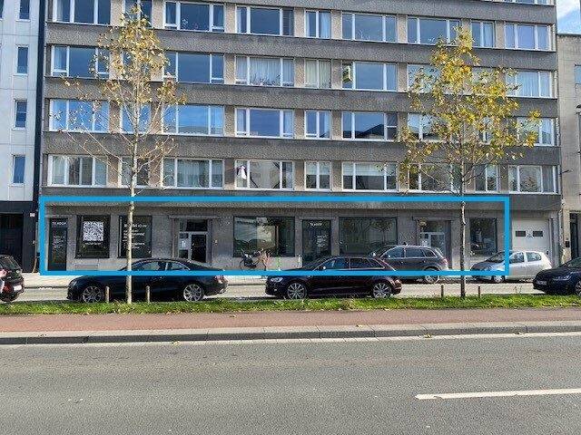 Handelszaak te  koop in Antwerpen 2000 1100000.00€  slaapkamers m² - Zoekertje 542959