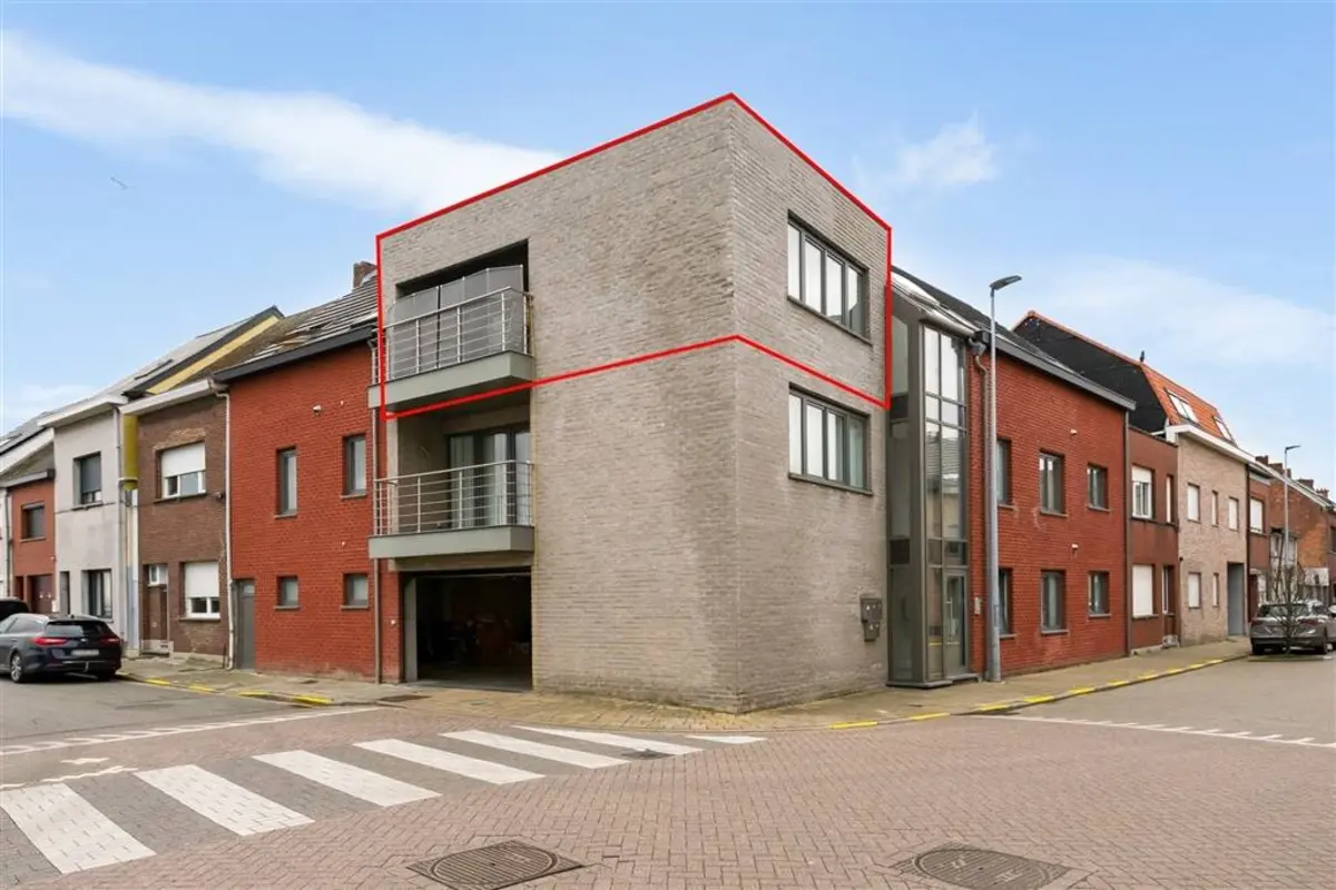 Appartement te  koop in Willebroek 2830 250000.00€ 3 slaapkamers 86.00m² - Zoekertje 563719