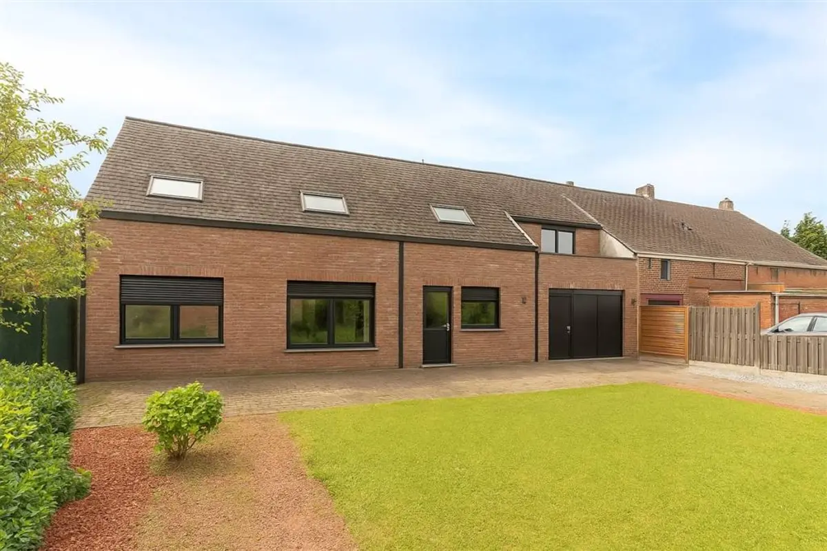 Appartementsgebouw te  koop in Mechelen 2800 562000.00€ 5 slaapkamers 360.00m² - Zoekertje 544709