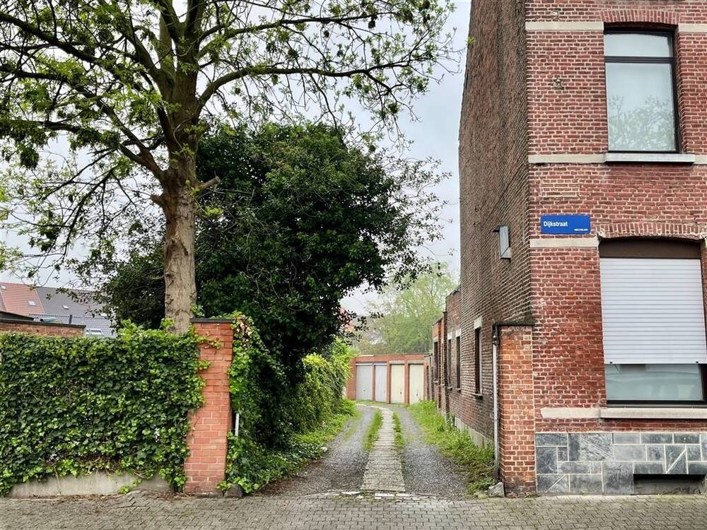 Parking & garage te  koop in Mechelen 2800 24000.00€  slaapkamers m² - Zoekertje 544712