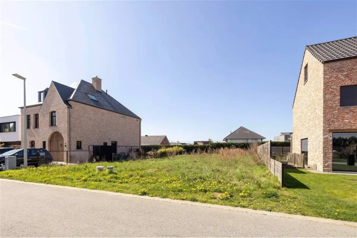 Grond te  koop in Oevel 2260 179000.00€  slaapkamers m² - Zoekertje 544589