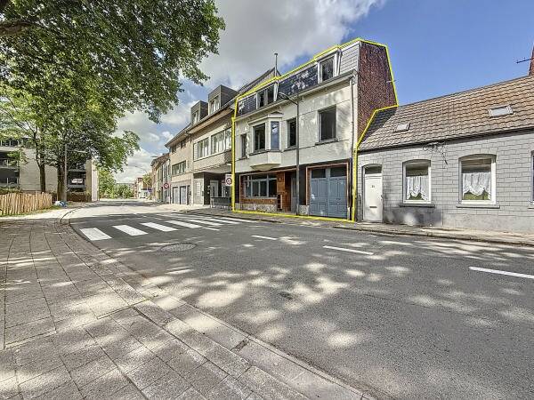 Huis te koop in Willebroek 2830 419000.00€ 5 slaapkamers 350.00m² - Zoekertje 546032