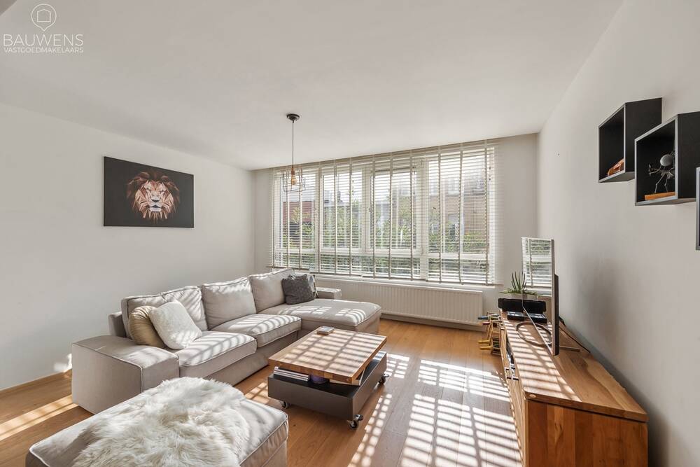 Appartement te  koop in Wilrijk 2610 225000.00€ 2 slaapkamers 93.00m² - Zoekertje 546203
