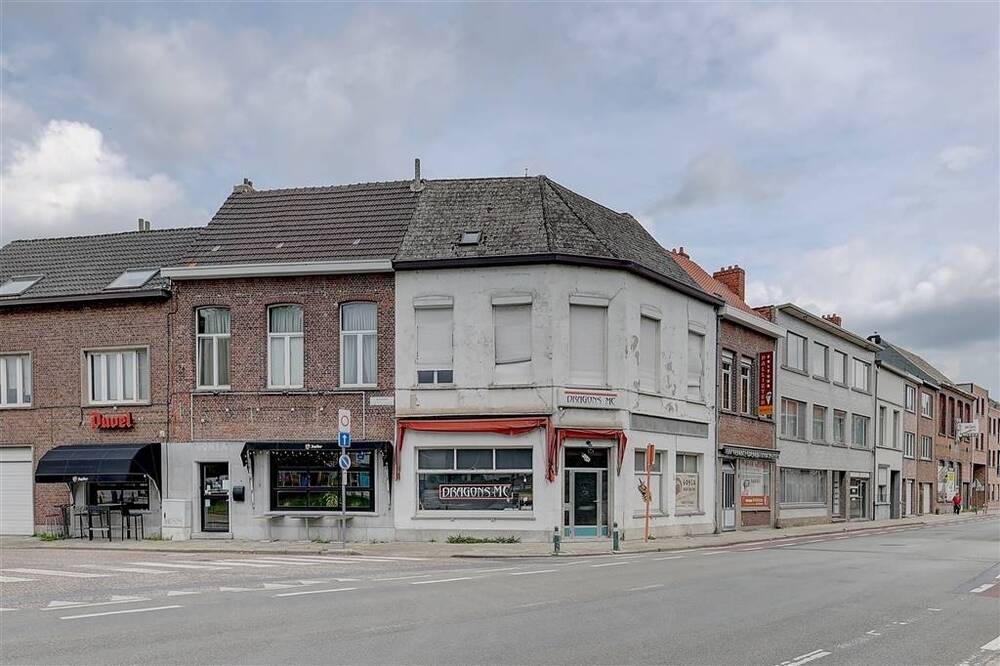 Handelszaak te  huur in Lier 2500 1400.00€ 2 slaapkamers 250.00m² - Zoekertje 546216