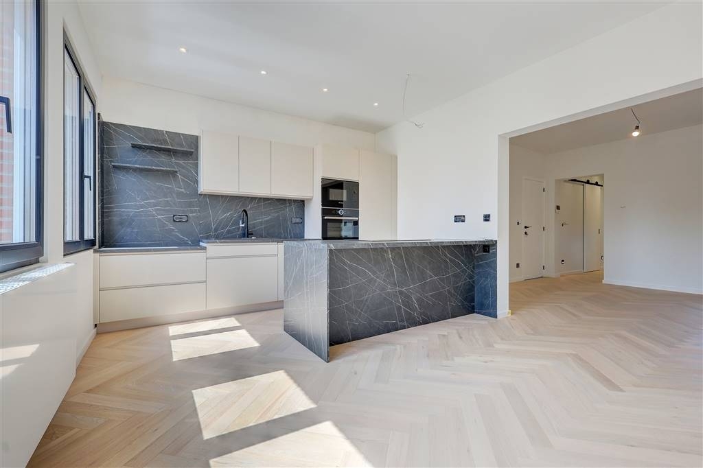 Appartement te  koop in Wilrijk 2610 219500.00€ 1 slaapkamers 60.00m² - Zoekertje 547323
