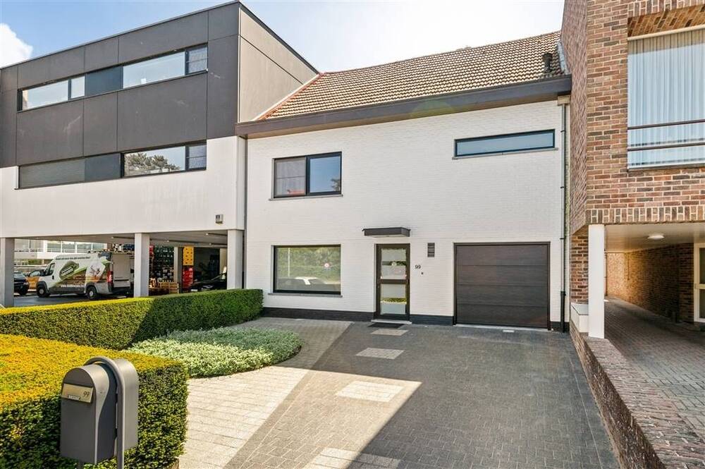 Huis te  koop in Vosselaar 2350 399000.00€ 3 slaapkamers 186.00m² - Zoekertje 548899