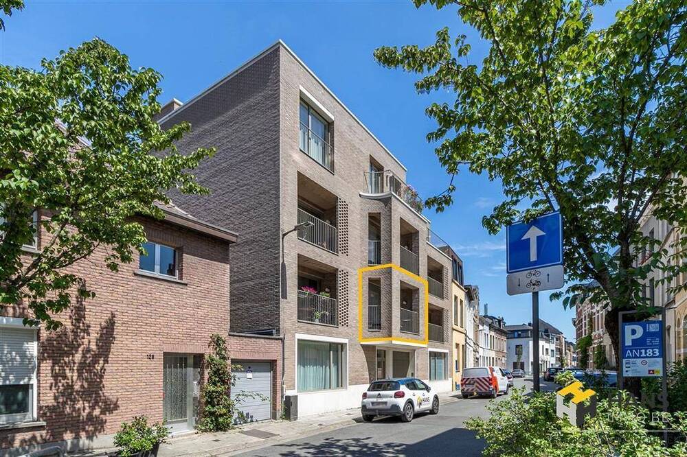Appartement te  koop in Berchem 2600 215000.00€ 1 slaapkamers 45.00m² - Zoekertje 549927