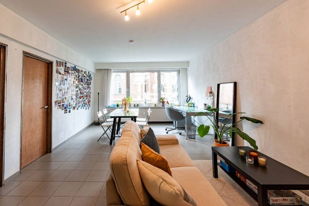 Appartement te huur in Berchem 2600 950.00€ 2 slaapkamers 65.00m² - Zoekertje 550917