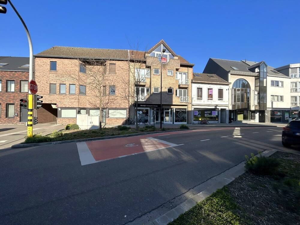 Appartement te  koop in Geel 2440 169000.00€ 1 slaapkamers 60.00m² - Zoekertje 550559