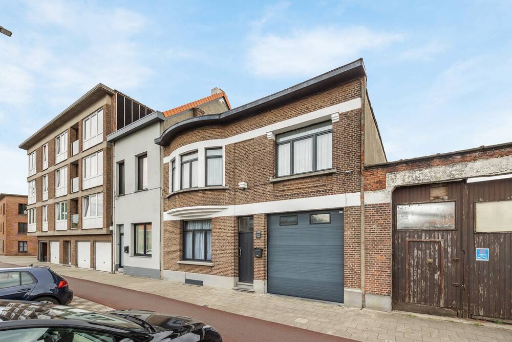 Huis te in Hoboken 2660 450000.00€ 4 slaapkamers 252.00m² - Zoekertje 551891