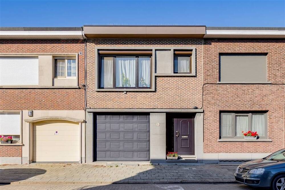Huis te  koop in Merksem 2170 449000.00€ 4 slaapkamers 183.00m² - Zoekertje 551829
