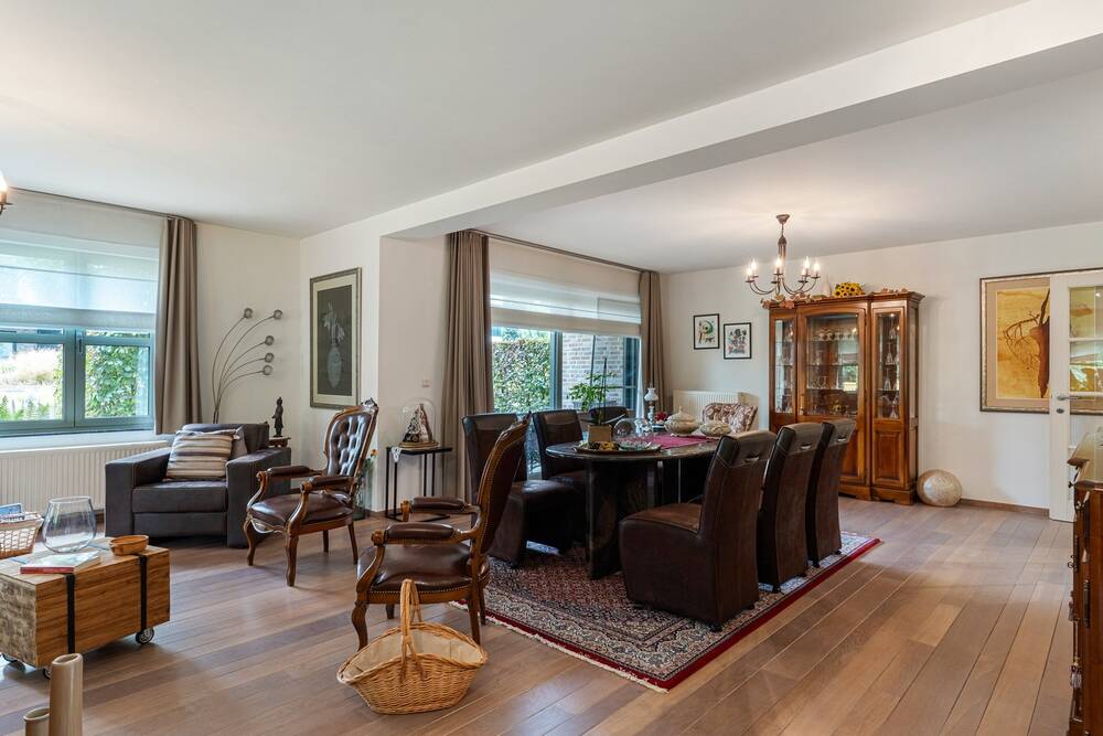 Appartement te huur in Mol 2400 1215.00€ 2 slaapkamers 130.00m² - Zoekertje 551400