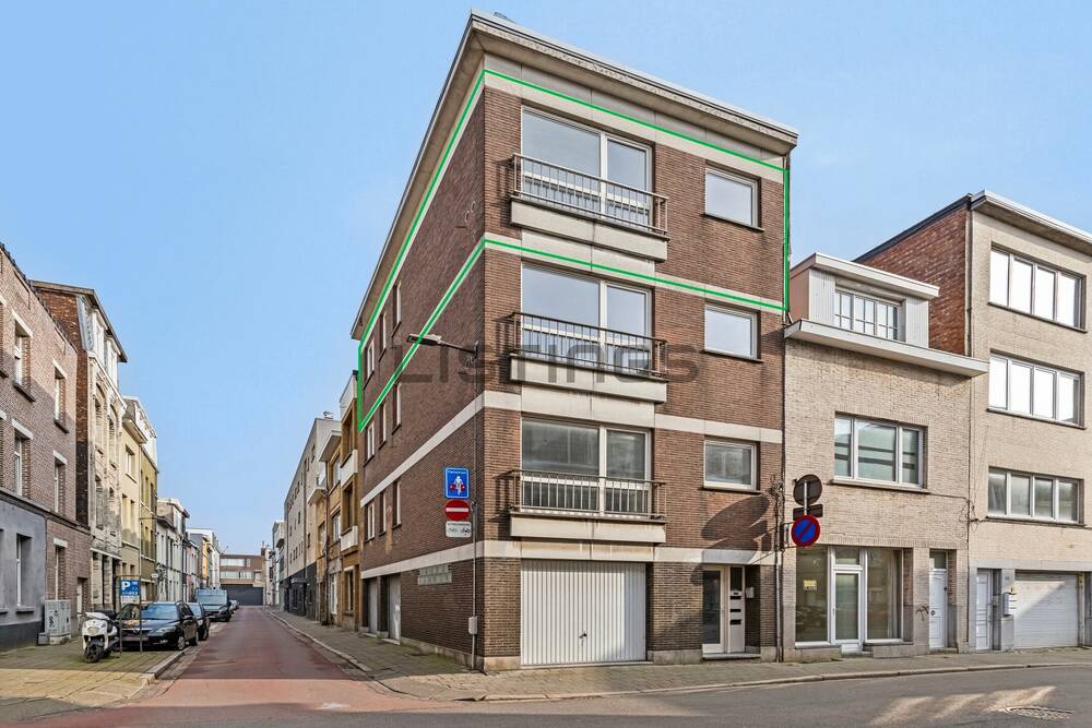 Appartement te  koop in Antwerpen 2060 219500.00€ 1 slaapkamers 63.00m² - Zoekertje 552800